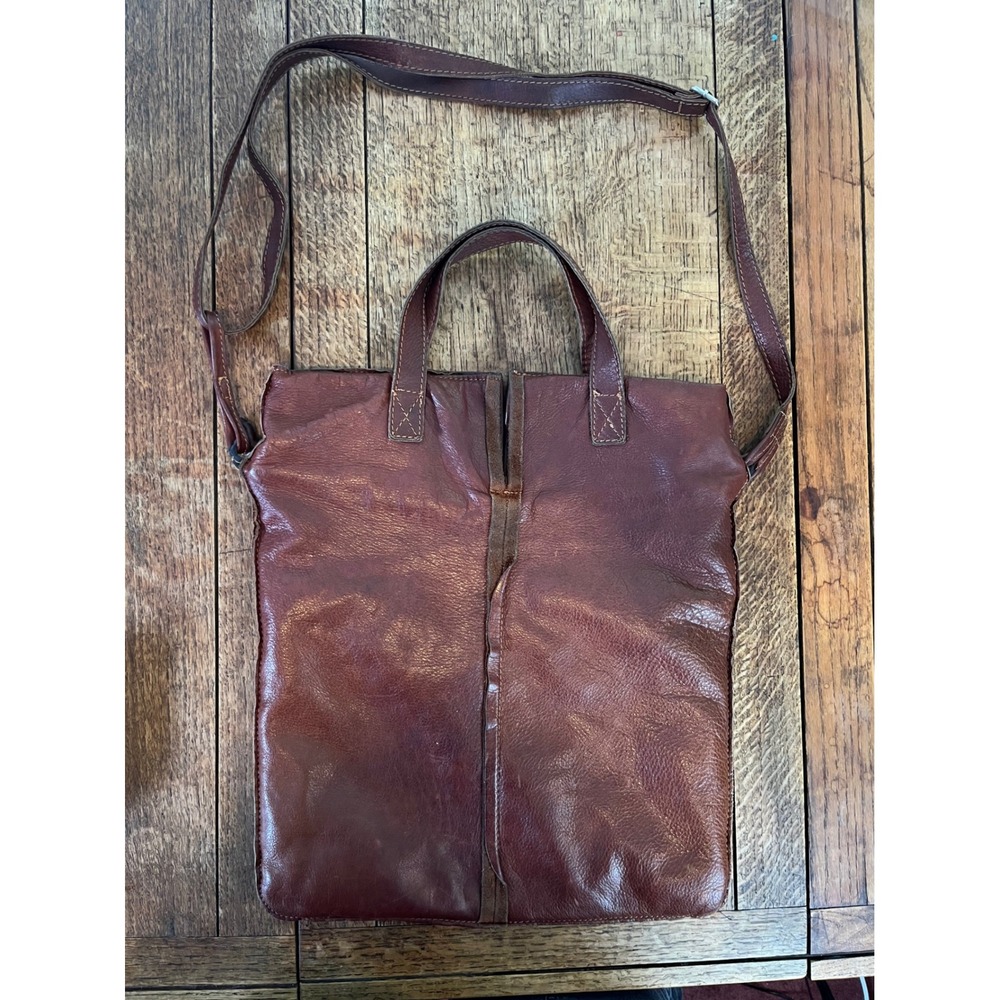 T-Nobile brown‎ leather tote crossbody Italian Rome academia travel goblincore